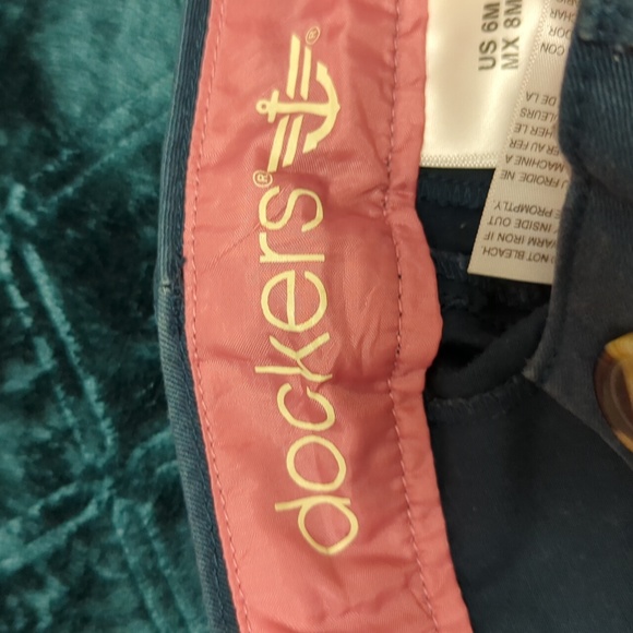 Women's dockers size 6 Blue khaki pants - Picture 3 of 3